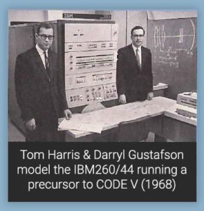 Tom Harris & Darryl Gustafson model the IBM260/44 running a precursor to CODE V (1968) | ϲֱ