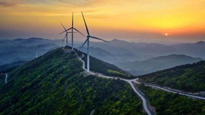 Linhai Kuocangshan wind farm is the largest wind farm in East China